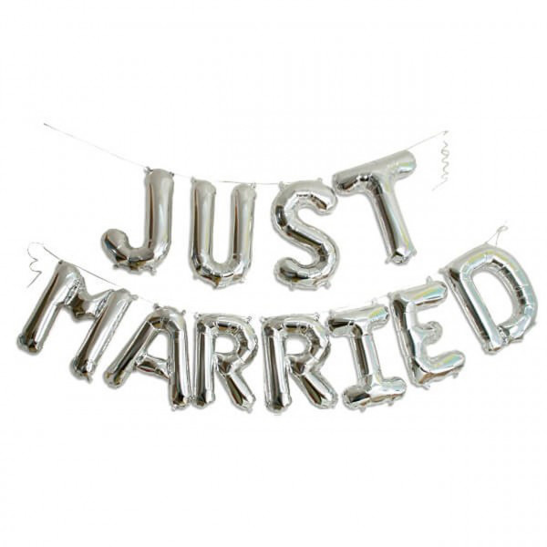 Just Married Girlande – ein muss auf jeder Hochzeitsfeier!